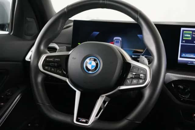 BMW 3-Serie (2025) thumbnail 2