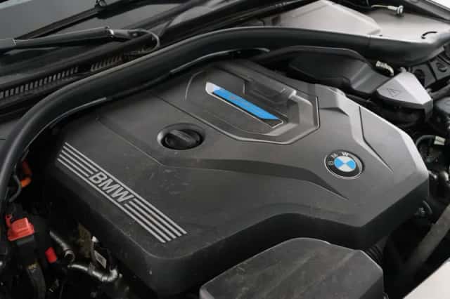 BMW 3-Serie (2025) thumbnail 3