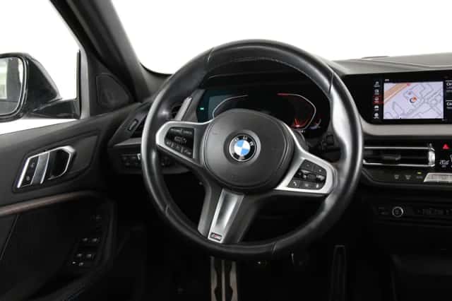 BMW 1-Serie (2022) thumbnail 2