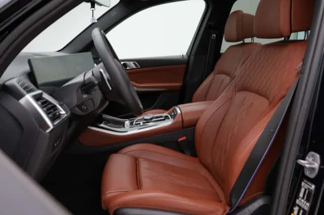 BMW X5 (2025) thumbnail 5