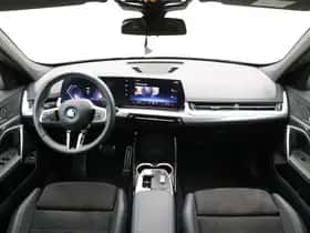 BMW X1 (2024) thumbnail 13