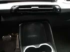 BMW X1 (2024) thumbnail 14