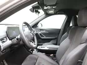 BMW X1 (2024) thumbnail 5