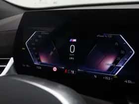BMW iX2 (2025) thumbnail 3