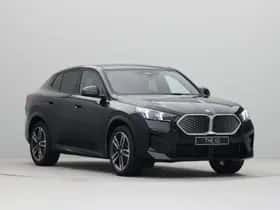 BMW iX2 (2025) thumbnail 6