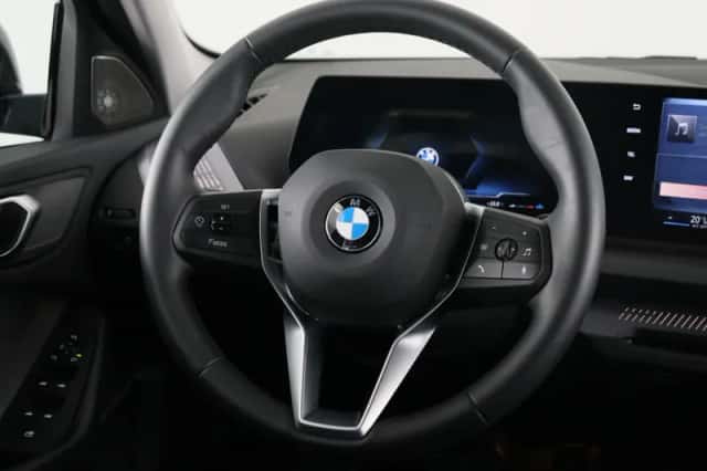 BMW 1-Serie (2024) thumbnail 2