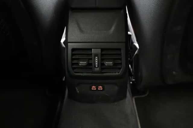 BMW 1-Serie (2022) thumbnail 18