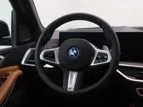 BMW X5 (2025) thumbnail 2