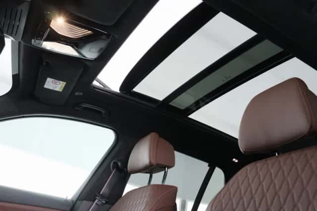 BMW X5 (2025) thumbnail 30