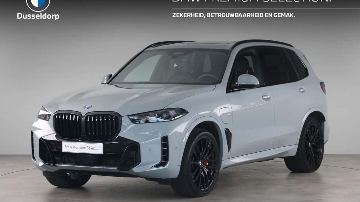 BMW X5 (2025) — foto 1