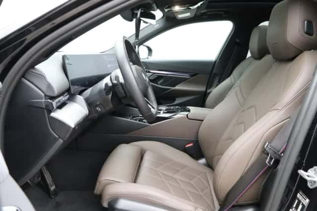 BMW 5-Serie (2025) thumbnail 5