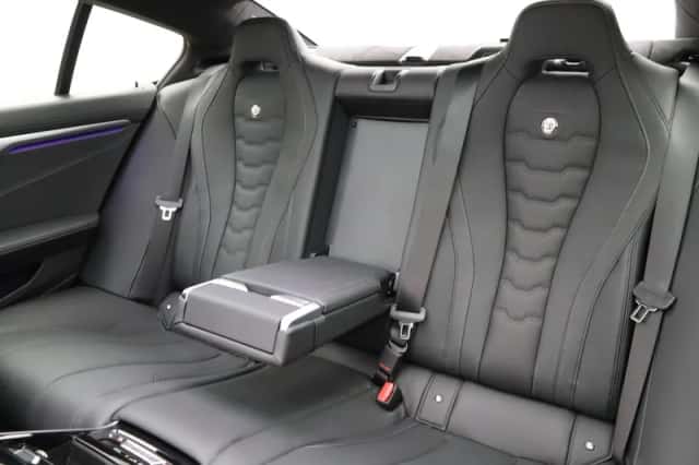 Alpina B8 (2025) thumbnail 17