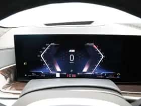 BMW X7 (2026) thumbnail 3