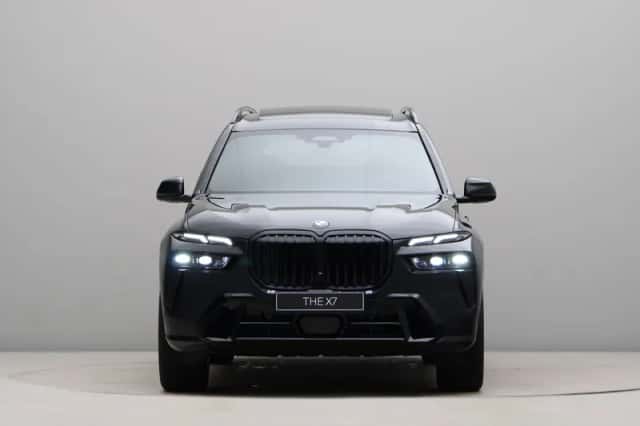 BMW X7 (2026) thumbnail 6