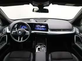 BMW X1 (2024) thumbnail 13