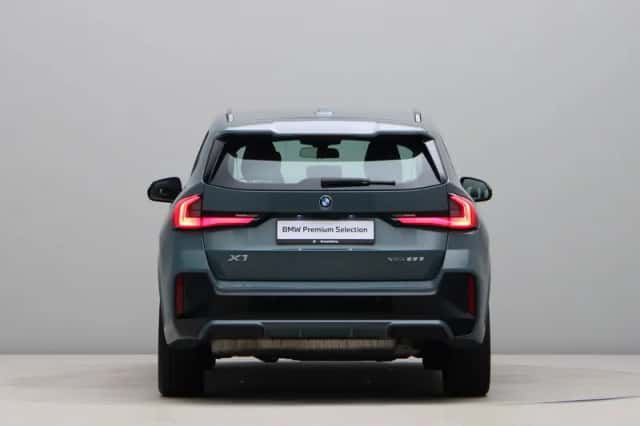 BMW X1 (2024) thumbnail 10