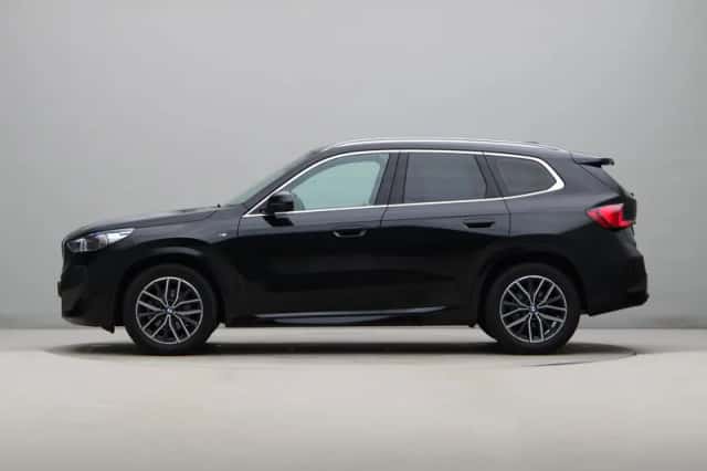BMW X1 (2022) thumbnail 11