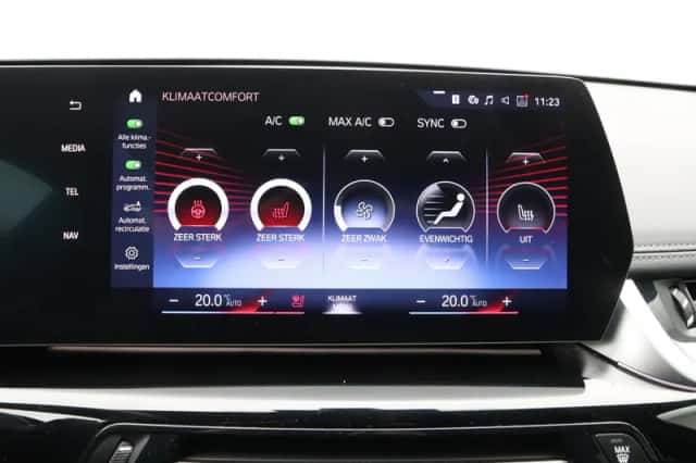BMW X1 (2022) thumbnail 14
