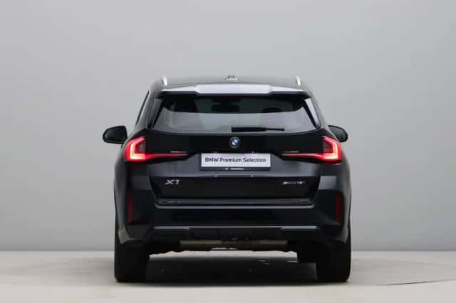 BMW X1 (2022) thumbnail 9