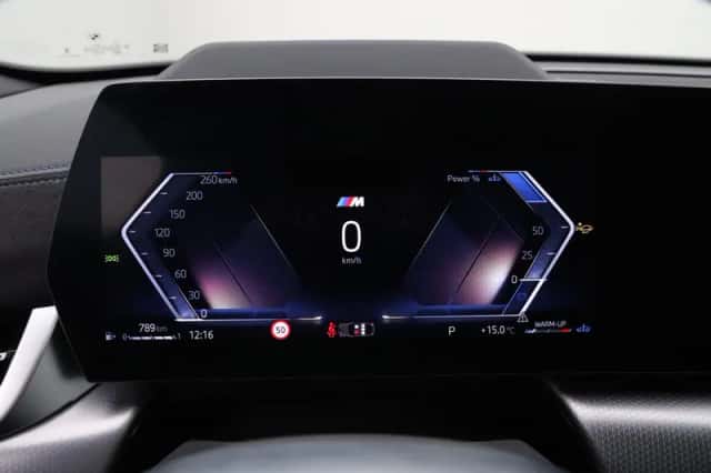 BMW X2 (2025) thumbnail 3