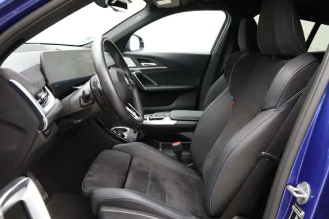 BMW X2 (2025) thumbnail 5