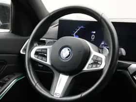 BMW 3-Serie (2024) thumbnail 2