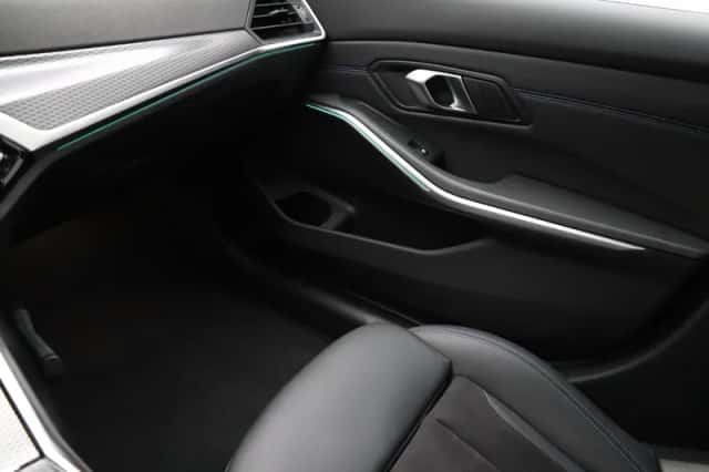 BMW 3-Serie (2024) thumbnail 17