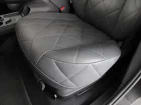 BMW iX (2023) thumbnail 13