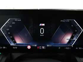 BMW i5 (2025) thumbnail 3