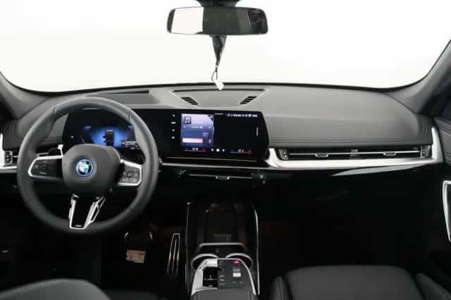 BMW X1 (2026) thumbnail 17