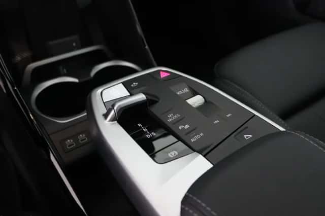 BMW X1 (2026) thumbnail 9