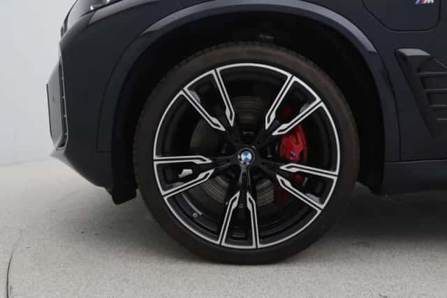 BMW X5 (2025) thumbnail 16