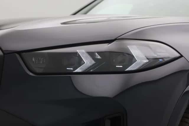 BMW X5 (2025) thumbnail 17
