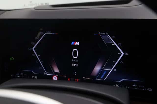 BMW X5 (2025) thumbnail 4