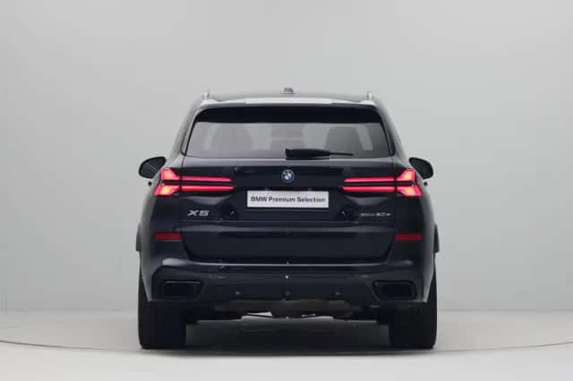 BMW X5 (2025) thumbnail 10