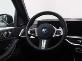 BMW X5 (2025) thumbnail 2