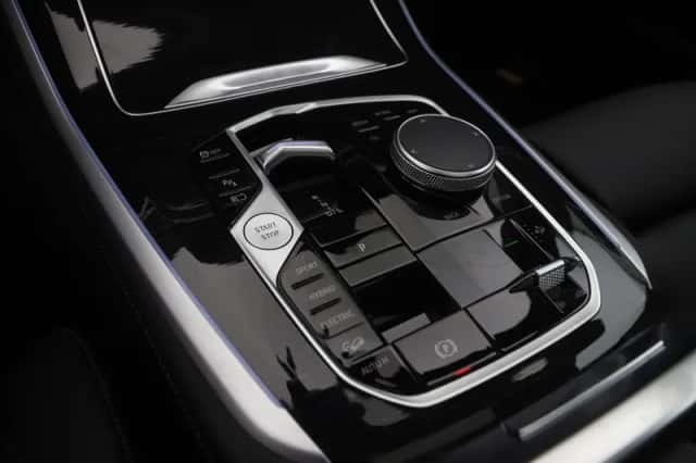 BMW X5 (2025) thumbnail 19