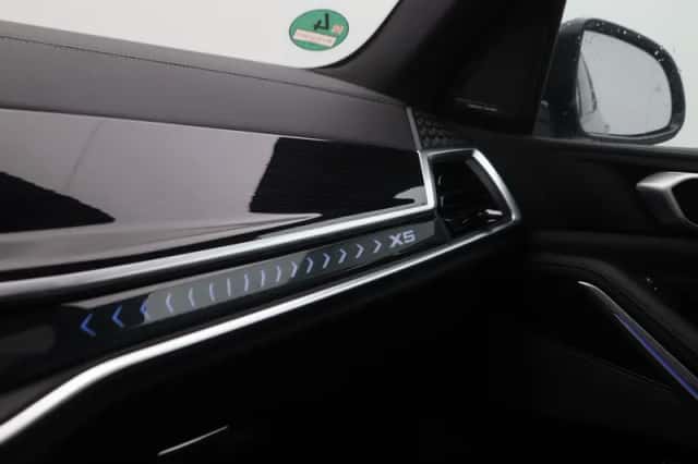 BMW X5 (2025) thumbnail 21