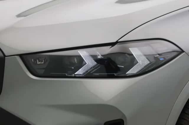 BMW X5 (2025) thumbnail 23