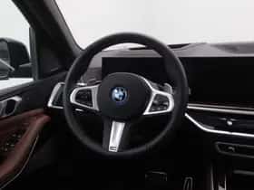 BMW X5 (2025) thumbnail 2