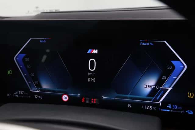 BMW X5 (2025) thumbnail 3