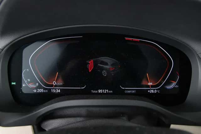 BMW X3 (2021) thumbnail 3