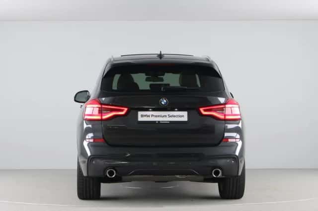 BMW X3 (2021) thumbnail 9