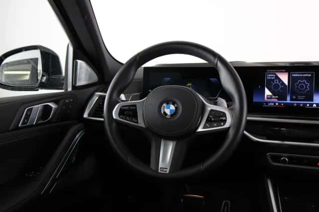 BMW X6 (2025) thumbnail 2