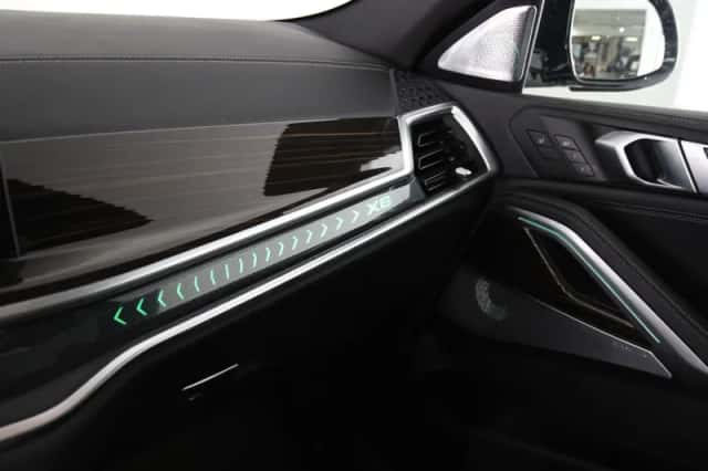 BMW X6 (2025) thumbnail 15