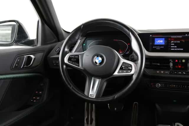 BMW 1-Serie (2024) thumbnail 2