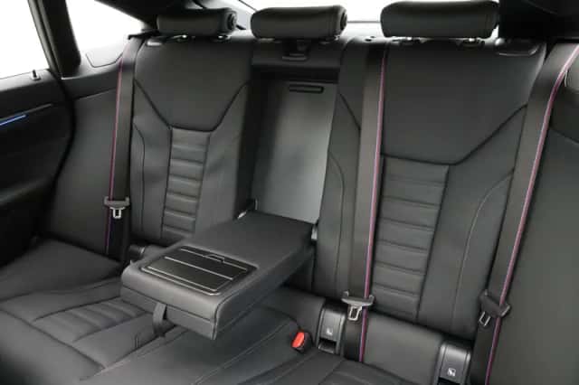 BMW i4 (2026) thumbnail 17