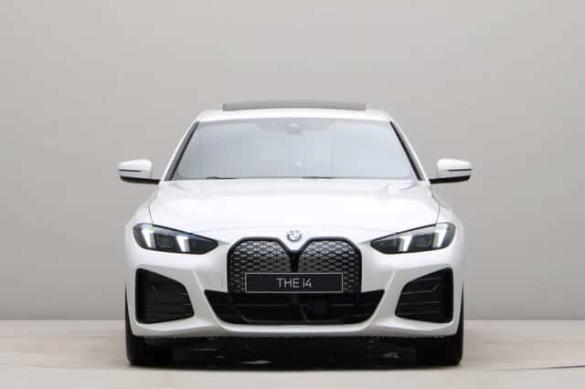 BMW i4 (2026) thumbnail 6