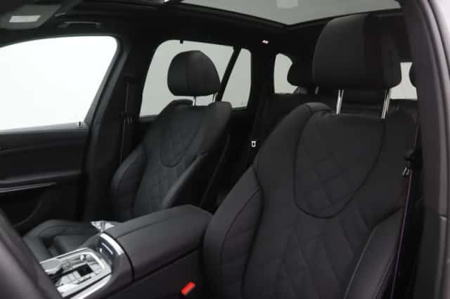 BMW X5 (2025) thumbnail 4