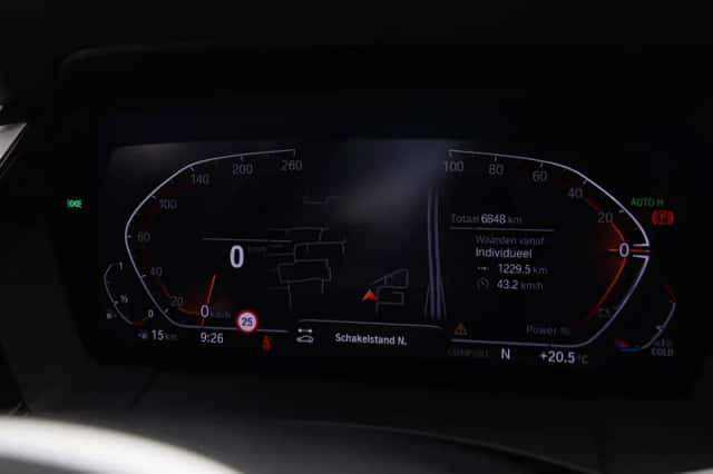 BMW Z4 (2025) thumbnail 5